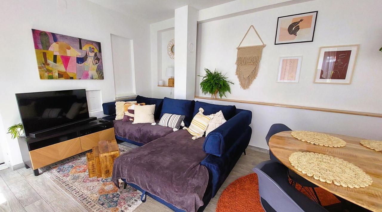 Zora - Family Near Protected Area Of The Nature Park Kamenjak, With Yard, Wifi, Air-con