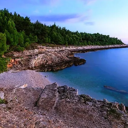 Holiday Home Zora - Family Vacation House Near Protected Area Of The Nature Park Kamenjak, With Green Yard, Wifi, Air-Con Premantura Kültér fotó