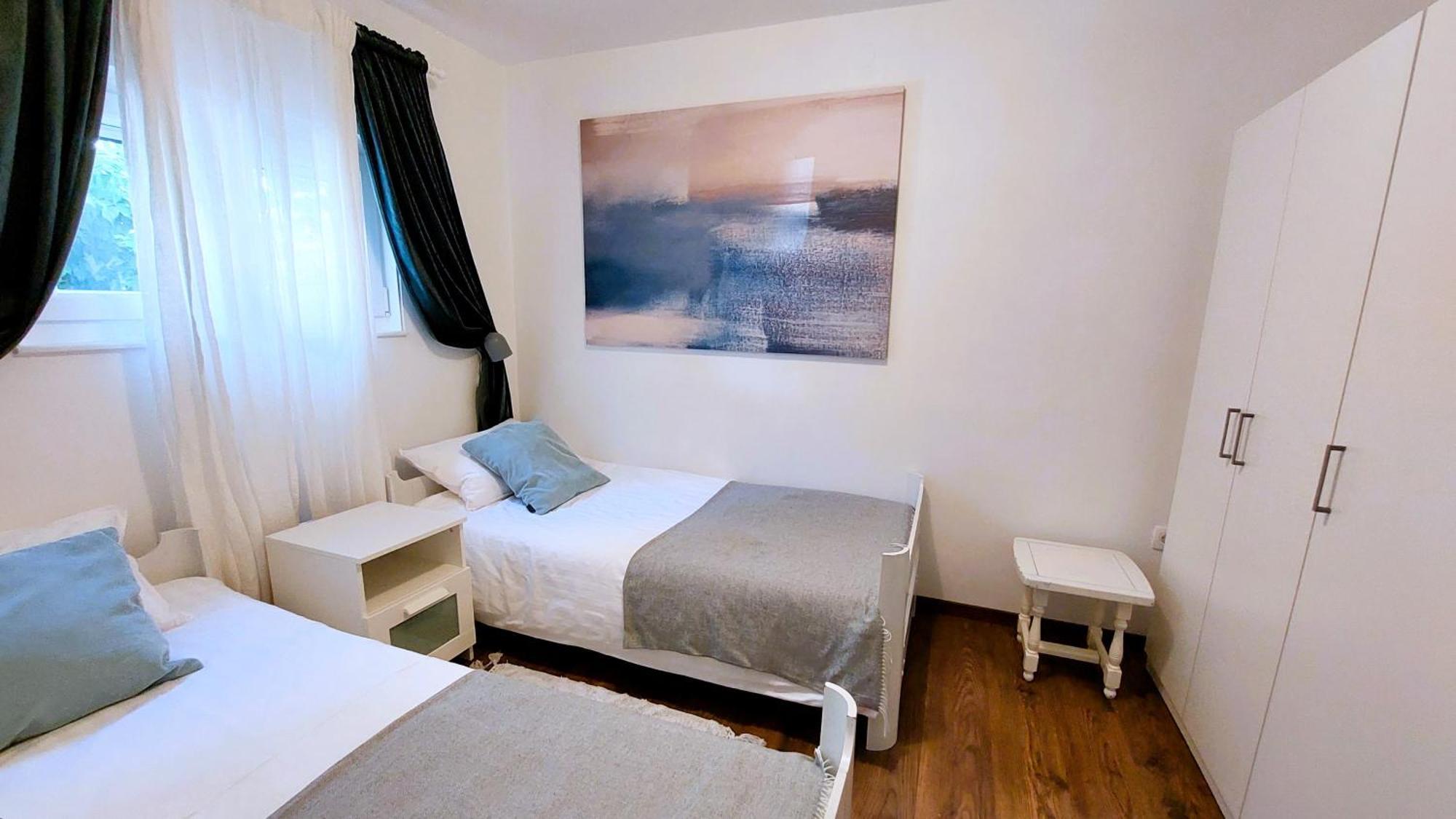 Zora: Family Retreat Near Kamenjak Nature Park Premantura